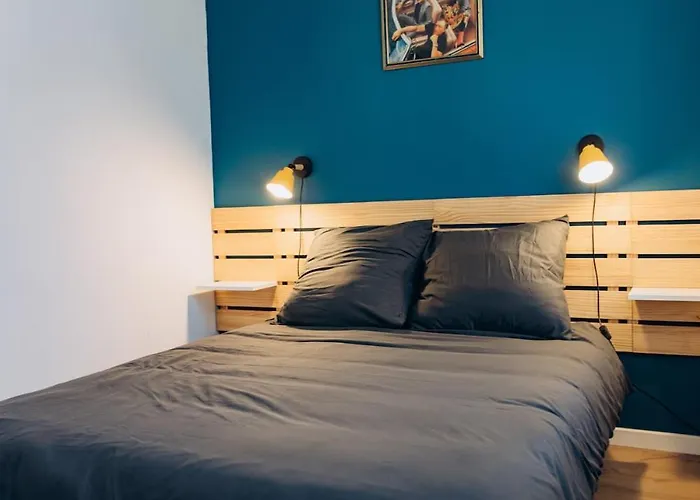 Le Grand Bleu, 300m De La Et Centre Holiday home *